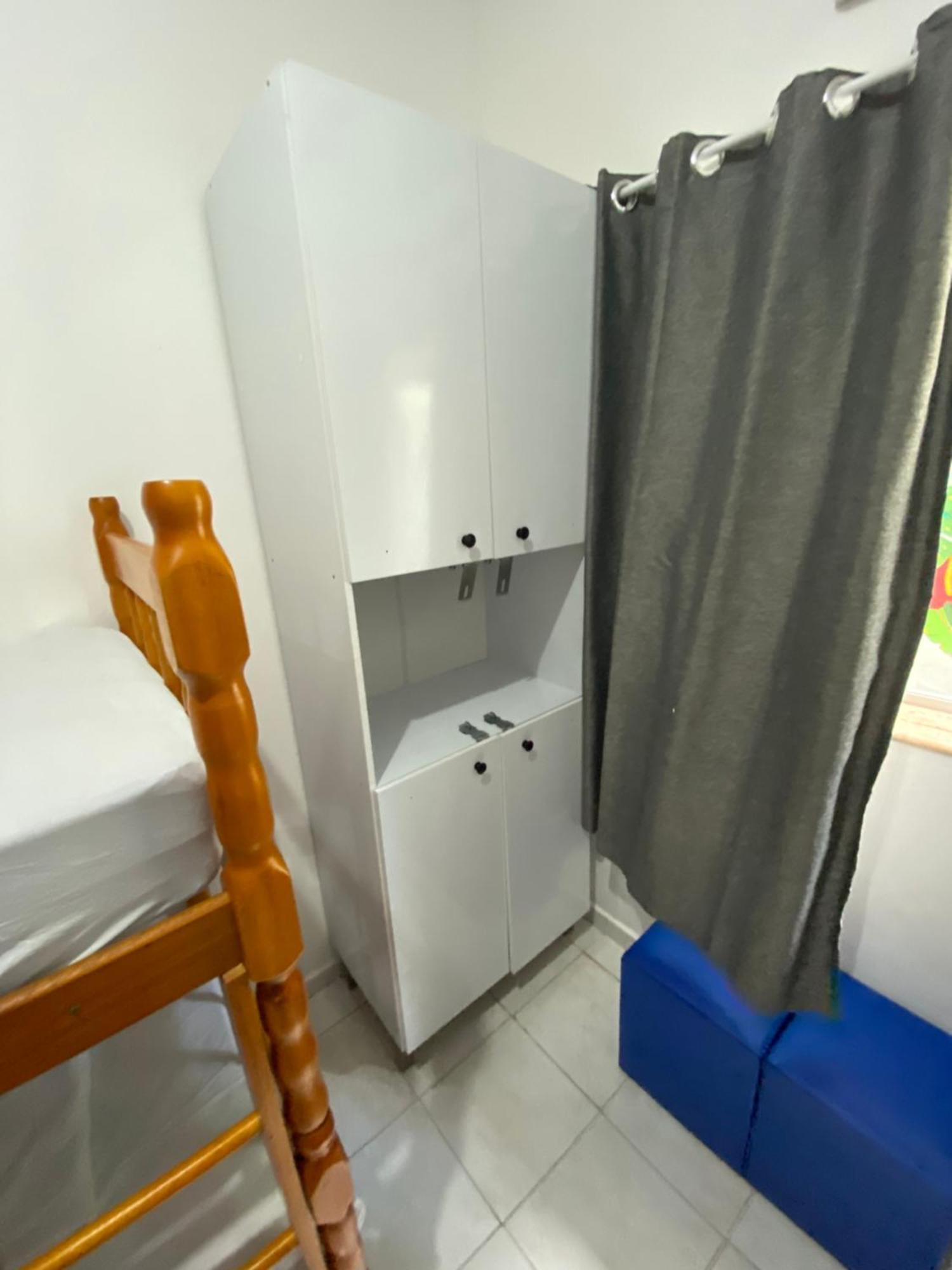 La Casa Hostel Арраял-ду-Кабу Экстерьер фото