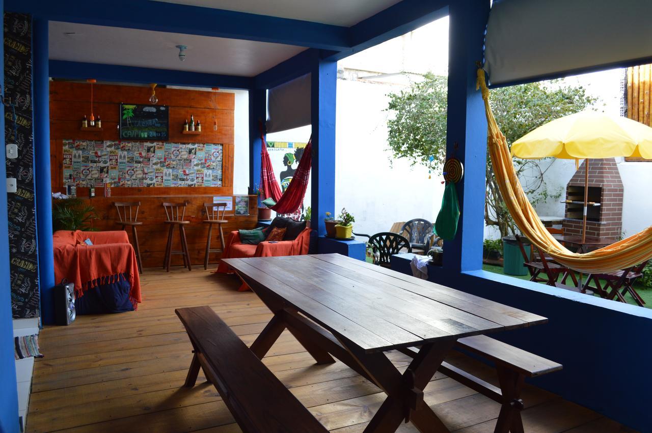 La Casa Hostel Арраял-ду-Кабу Экстерьер фото